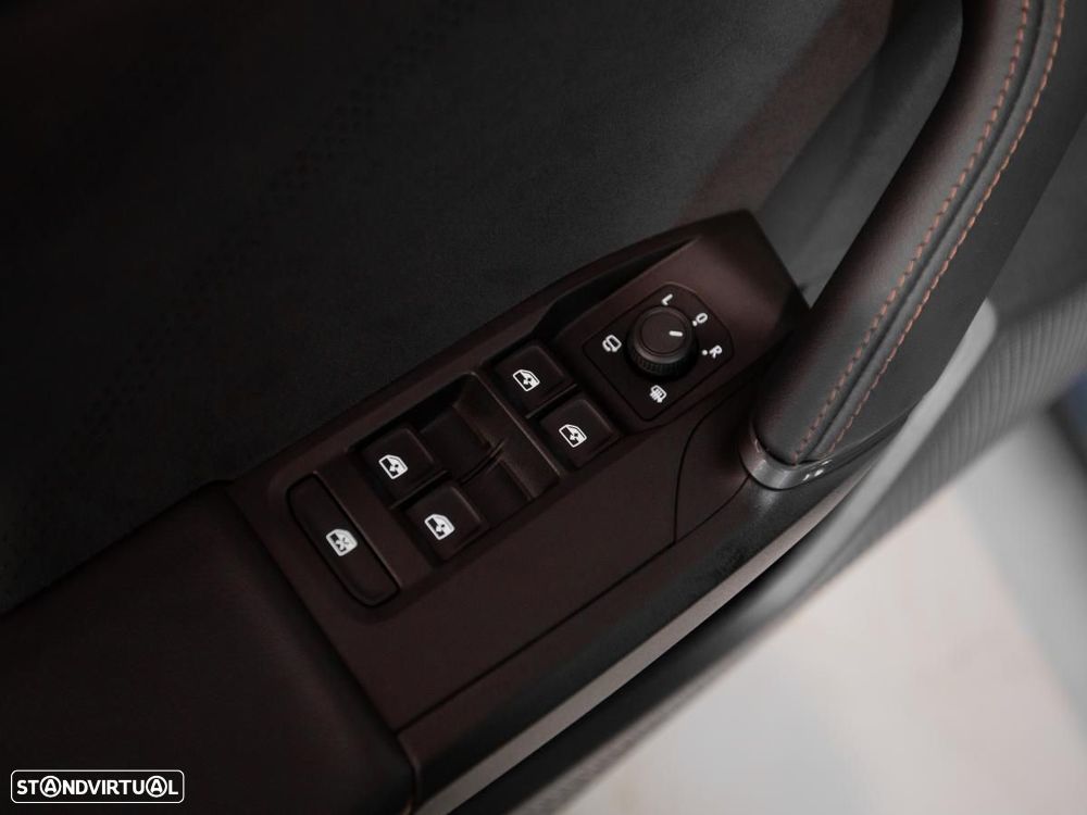 Cupra Formentor 2.0 TSI DSG 4Drive VZ - 15