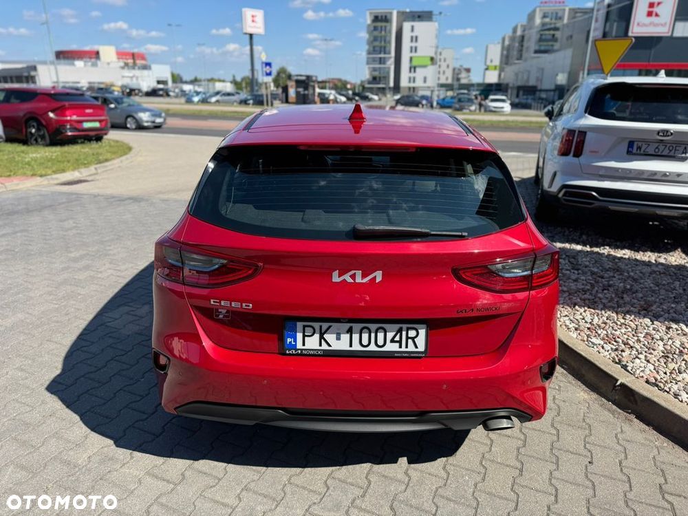 Kia Ceed 1.5 T-GDI M DCT - 5