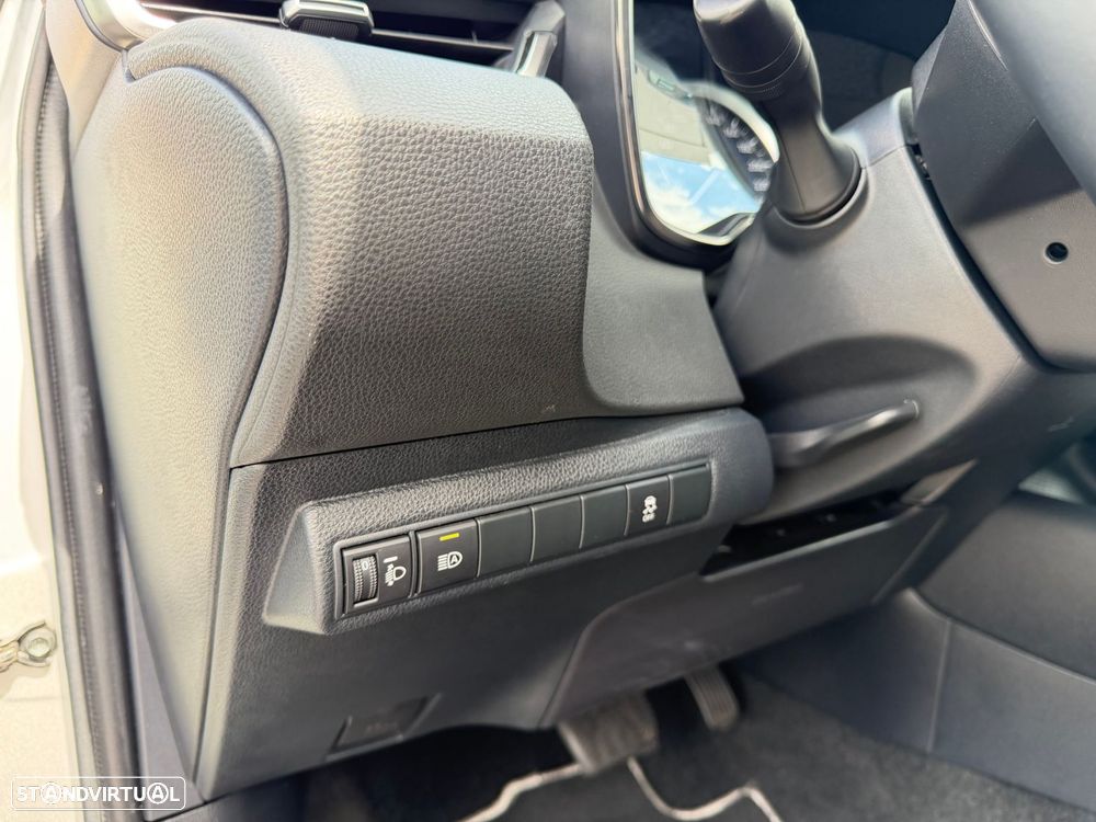 Toyota Corolla 1.8 Hybrid Comfort - 27