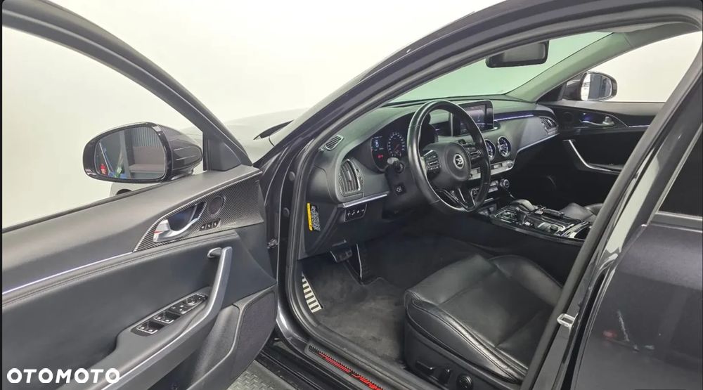 Kia Stinger 2.0 T-GDI L - 5