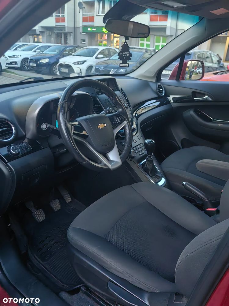 Chevrolet Orlando - 27