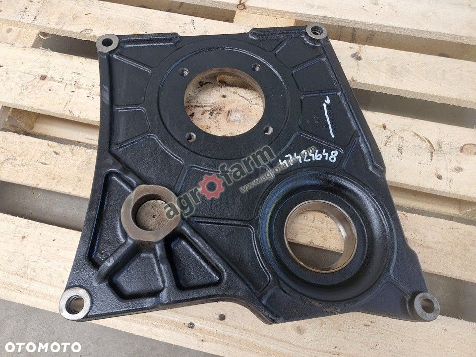 Pokrywa Case Magnum 235, 250, 260, 280 - 1