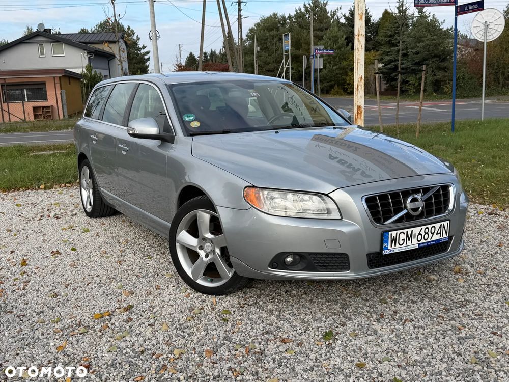 Volvo V70 2.4D Momentum - 6