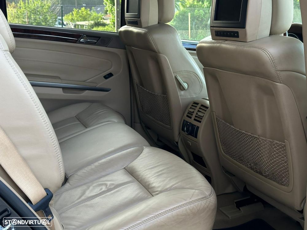 Mercedes-Benz GL 320 CDI 4Matic 7G-TRONIC - 40