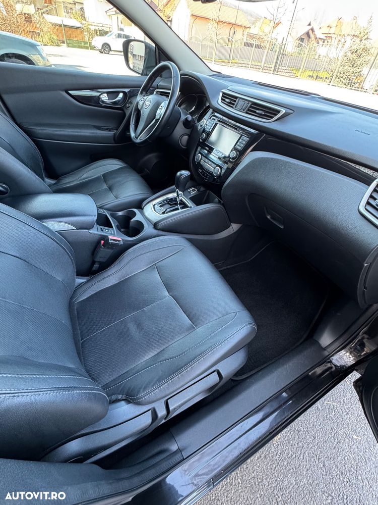 Nissan Qashqai 1.6 DCI Start/Stop X-TRONIC Tekna - 12
