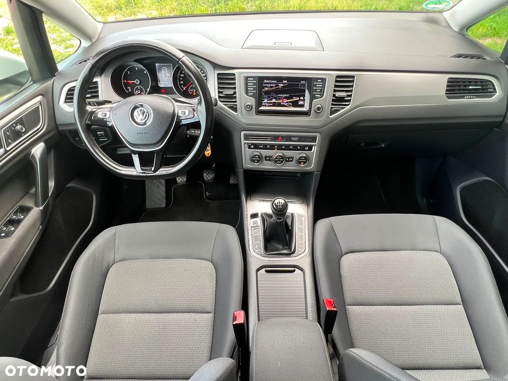 Volkswagen Golf Sportsvan 1.6 TDI BlueMotion Technology Comfortline - 21