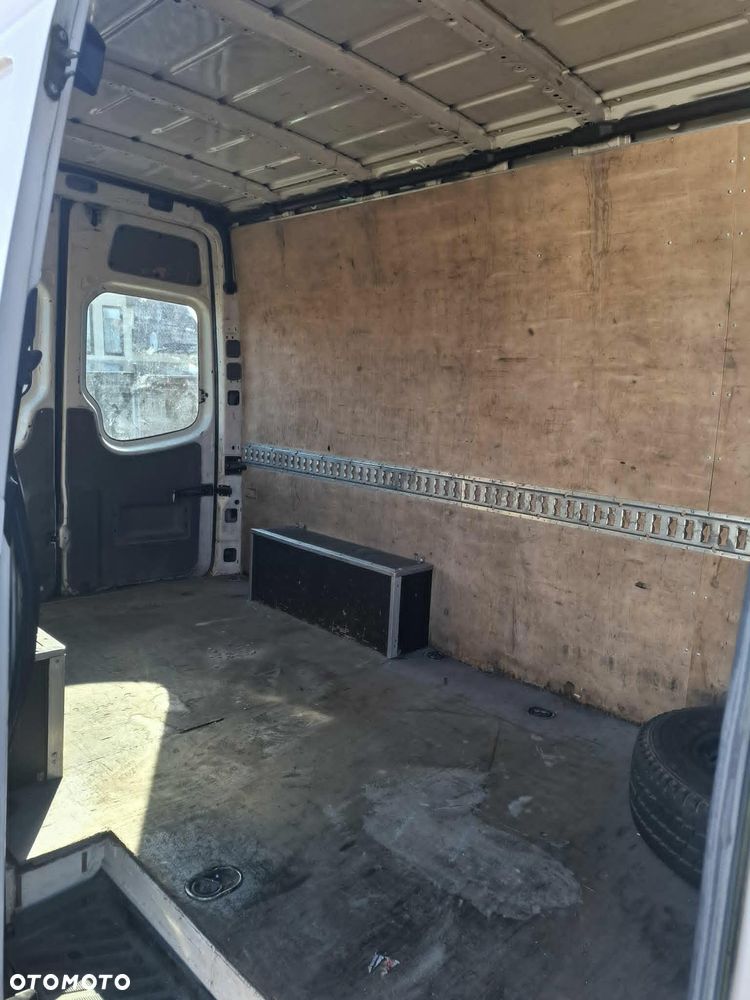 Volkswagen CRAFTER - 5