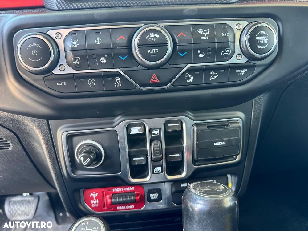 Jeep Wrangler 2.2 CRDi Hardtop AWD Automatik Rubicon - 27