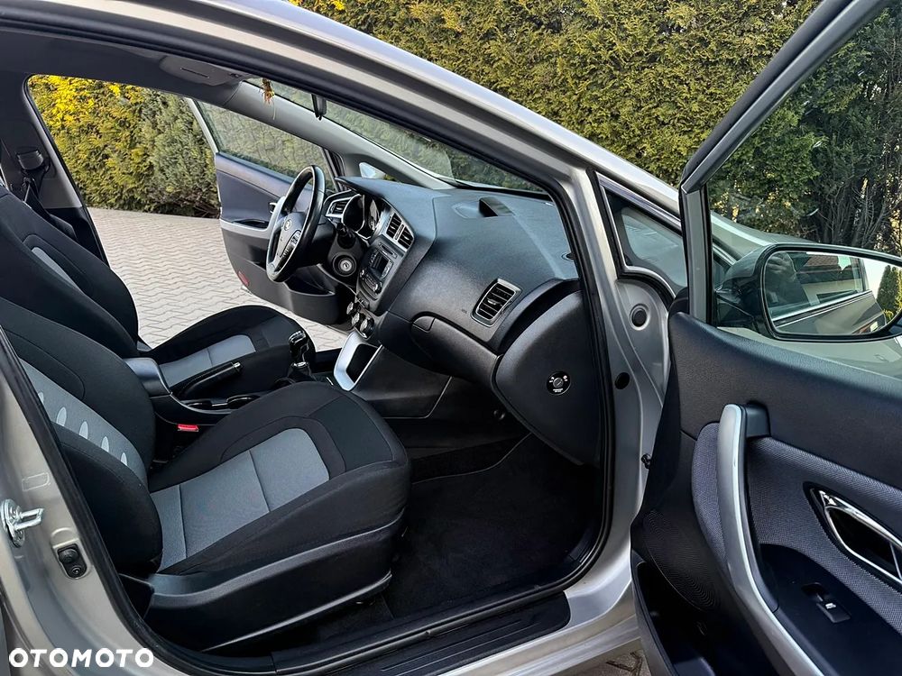 Kia Ceed 1.6 GDI XL - 16