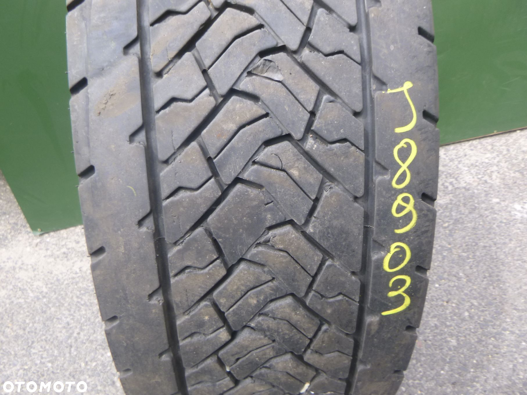 Opona ciężarowa 295/60R22.5 Goodyear KMAX D A. Opony ciężarowe - 2