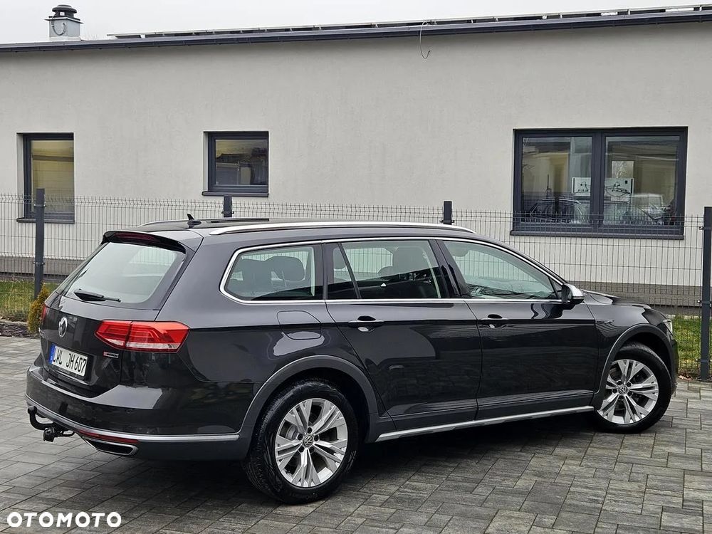 Volkswagen Passat 2.0 TDI BMT 4Mot Highline DSG - 11