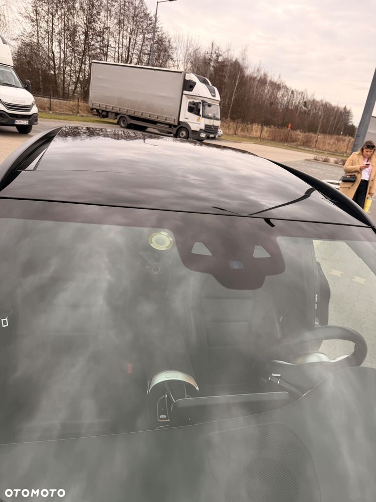 Mercedes-Benz Klasa C 300 d 4MATIC 9G-TRONIC - 17
