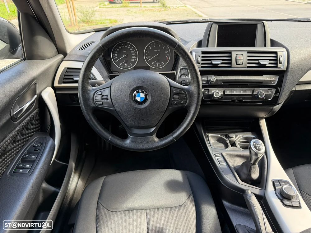 BMW 116 i Advantage - 8