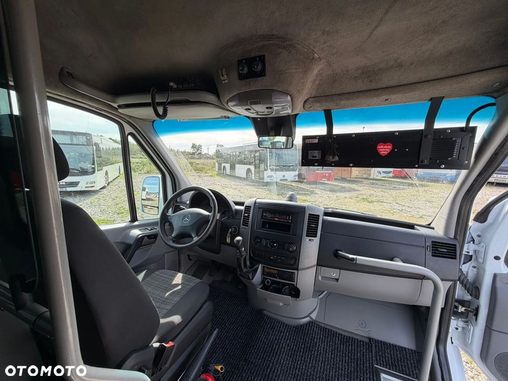 Mercedes-Benz Sprinter 516 - 20