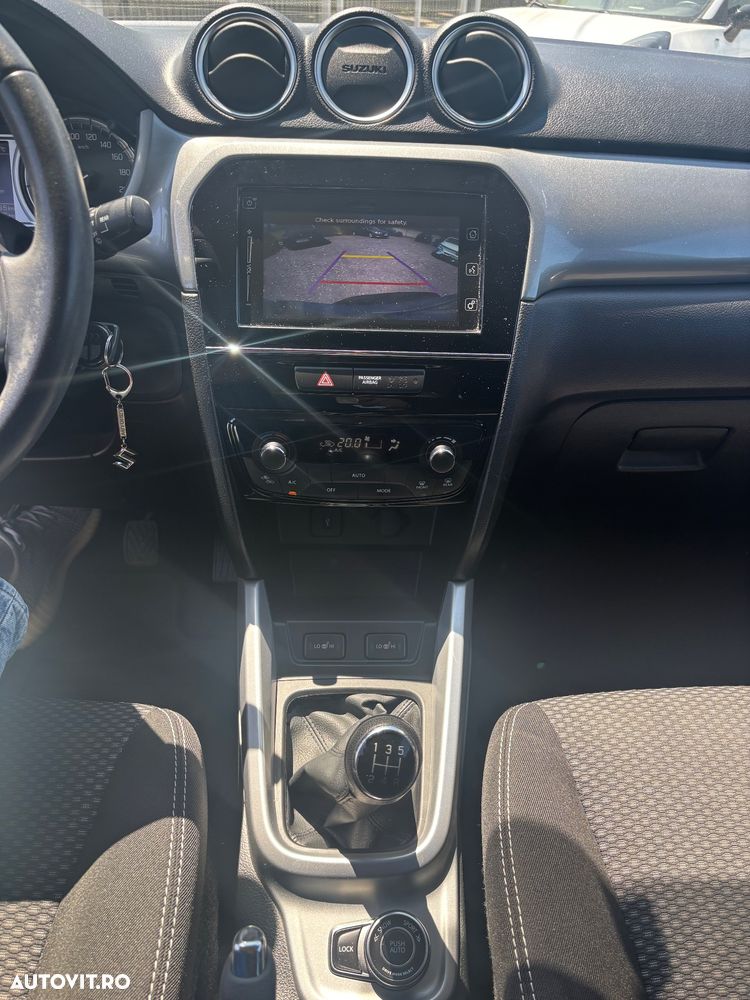 Suzuki Vitara 1.6 4X4 Cool - 12