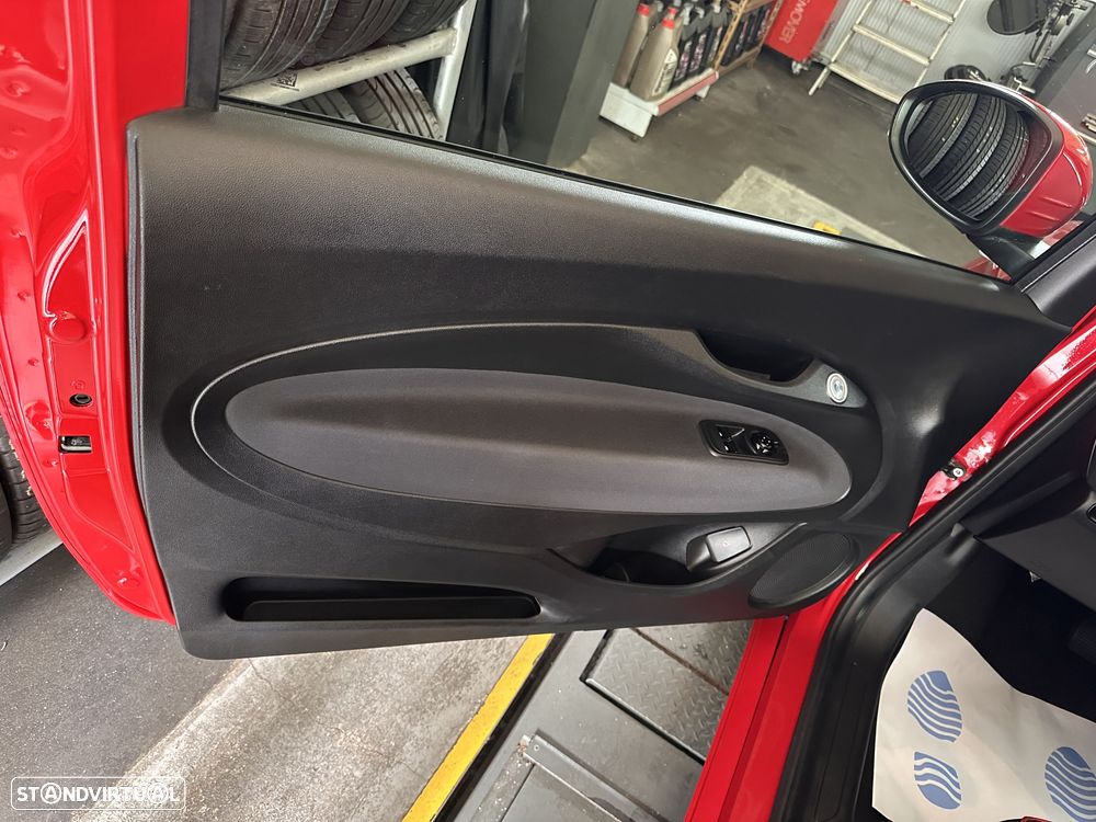 Fiat 500e 23,8kWh Red - 10