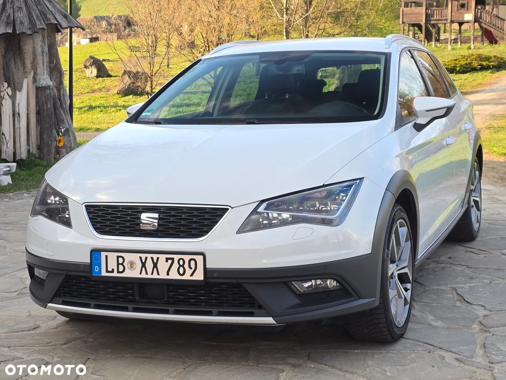 Seat Leon 2.0 TDI DPF Start&Stop XCELLENCE - 2