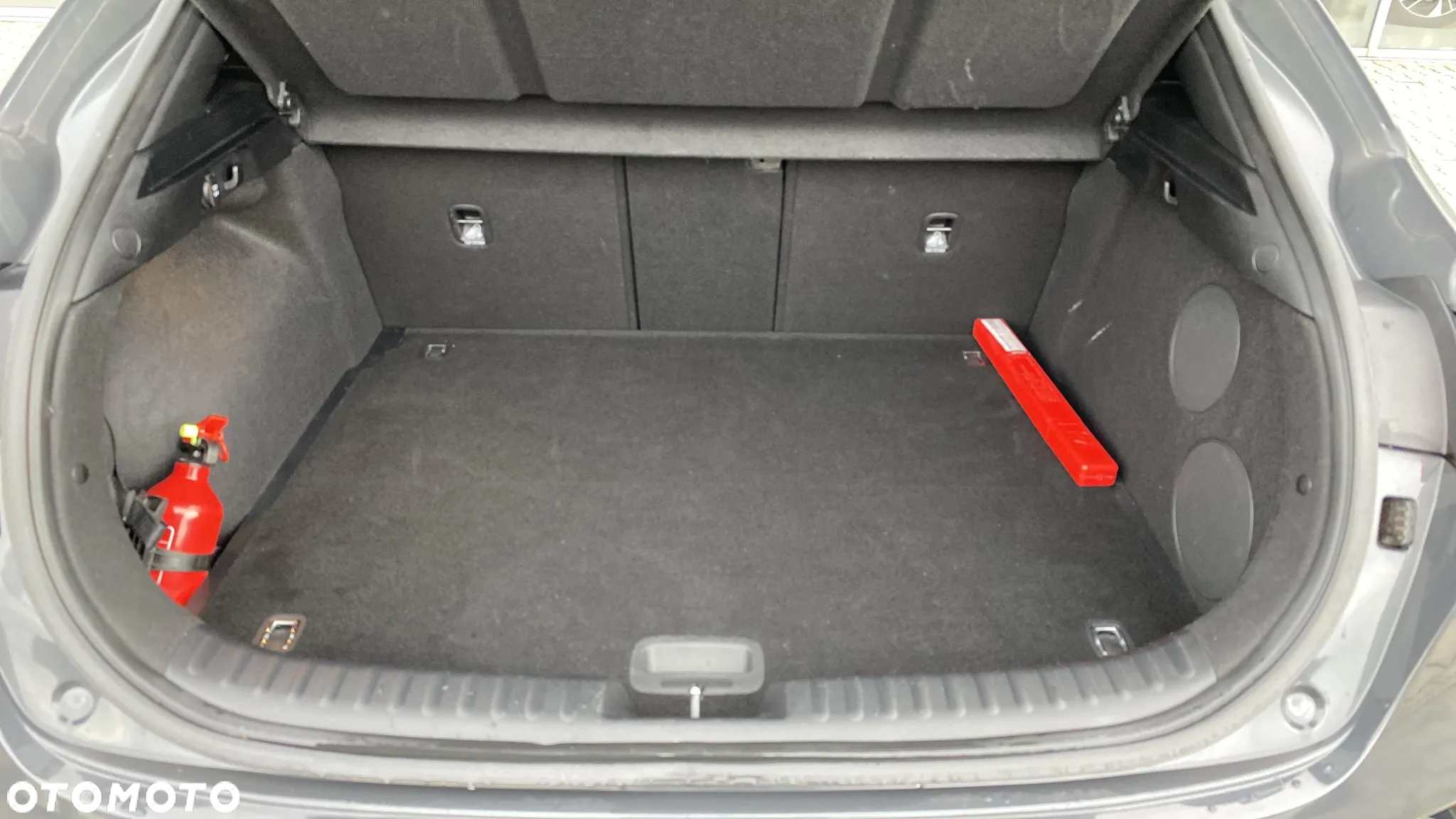 Kia XCeed 1.6 T-GDI L Business Line DCT - 17