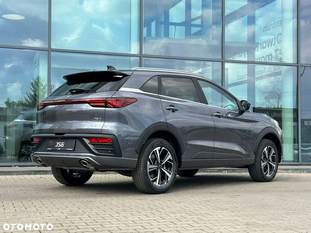 JAC JS6 - 6
