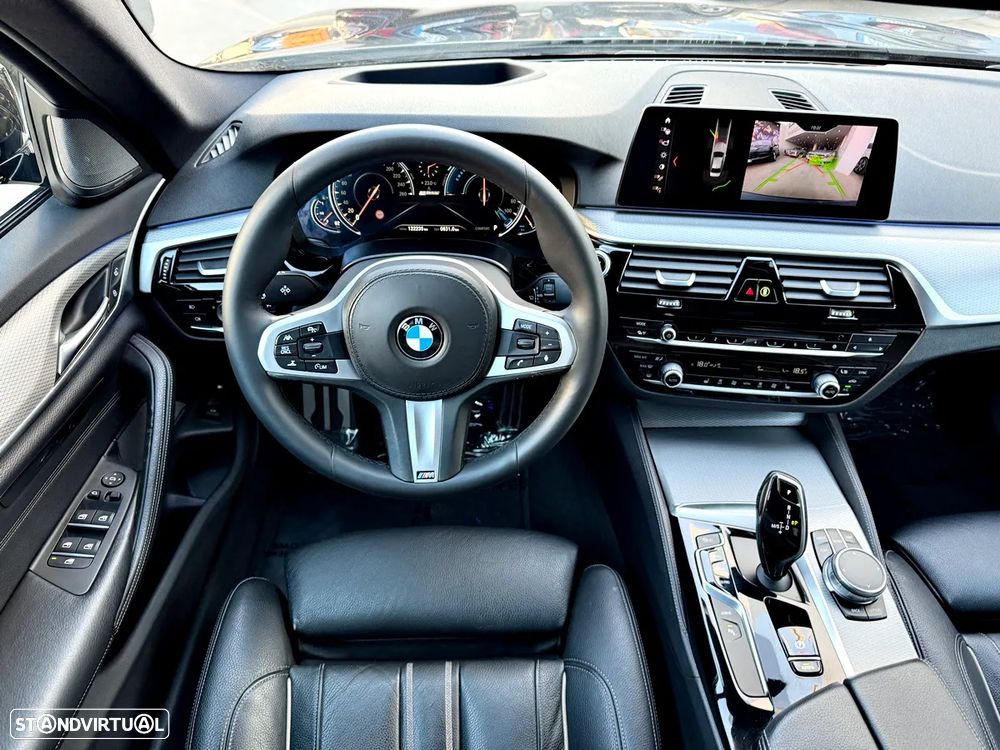 BMW 530 e iPerformance Pack M - 11