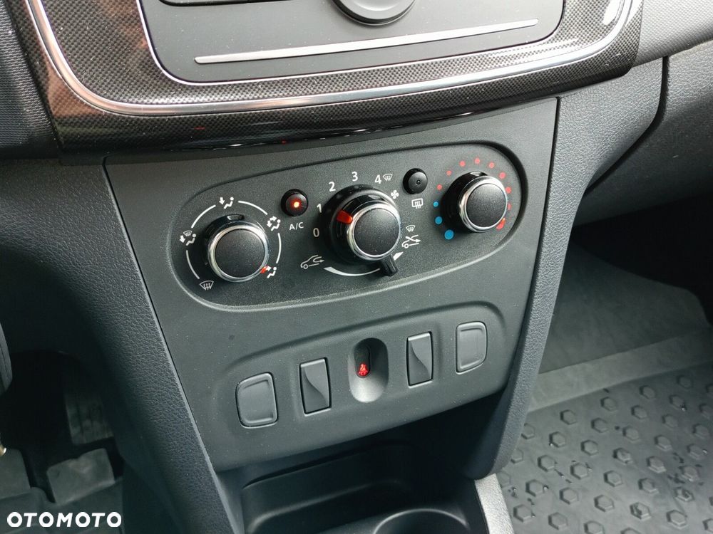 Dacia Sandero - 14