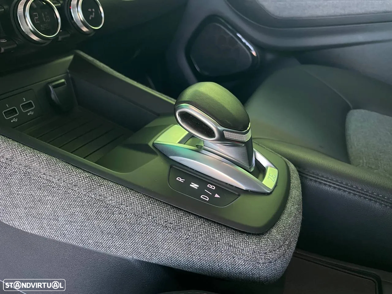 Renault Zoe (c/ Bateria) Intens 50 - 18