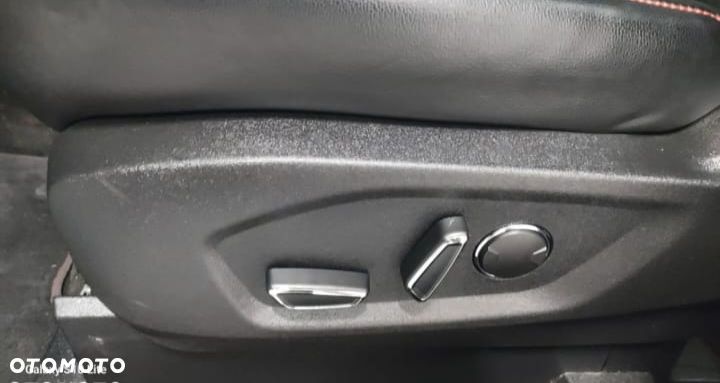 Ford Edge 2.0 EcoBlue Bi-Turbo 4x4 ST-LINE - 12