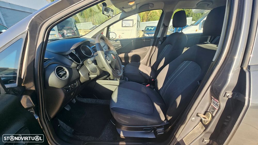 Fiat Punto 1.2 Young S&S - 10