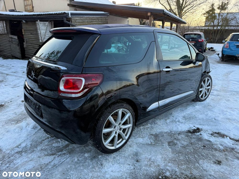 Citroën DS3 THP 155 SportChic - 3