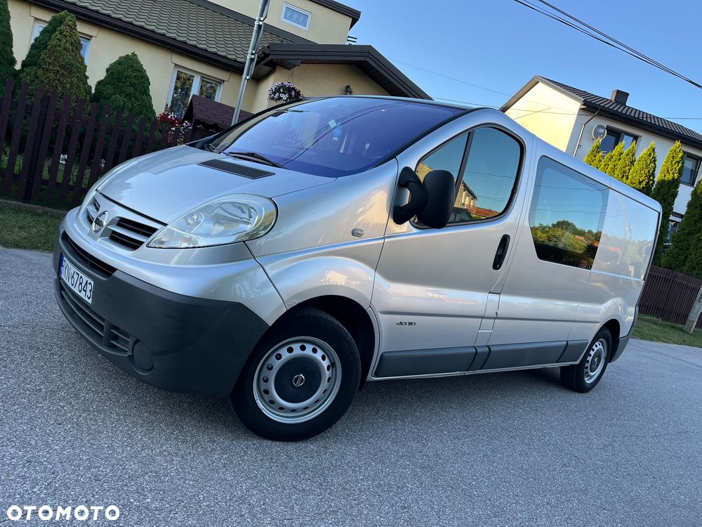 Renault TRAFIC - 1