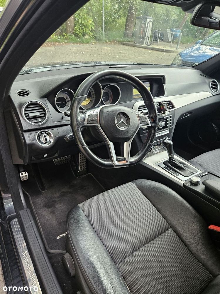 Mercedes-Benz Klasa C 250 CDI BlueEff Avantgarde 4-Matic - 1