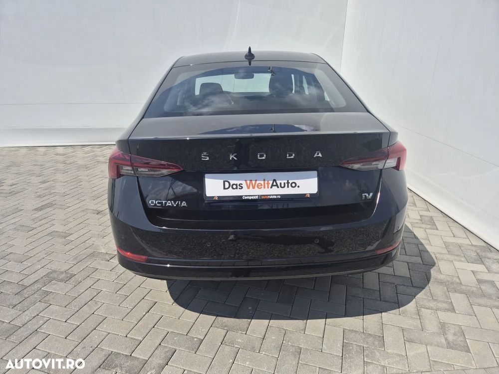 Skoda Octavia 1.4 TSI DSG Style - 4