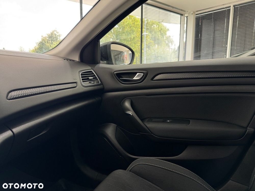 Renault Megane 1.3 TCe FAP Limited - 25