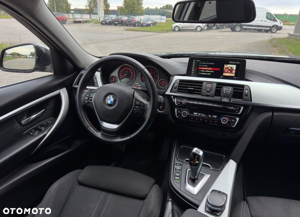BMW Seria 3 - 33