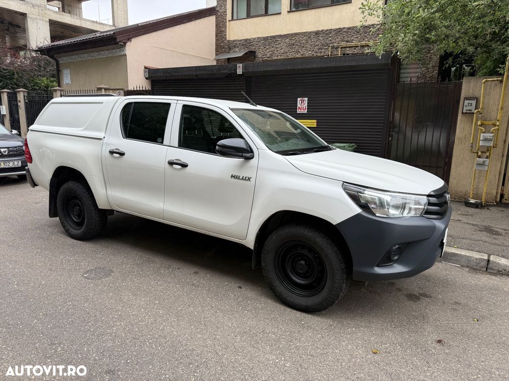 Toyota Hilux 4x4 Double Cab M/T Style - 26