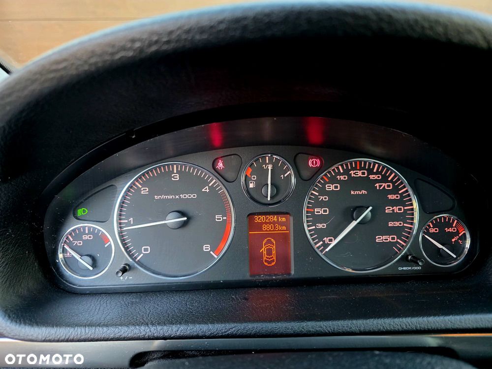 Peugeot 407 2.0 HDi Premium - 5