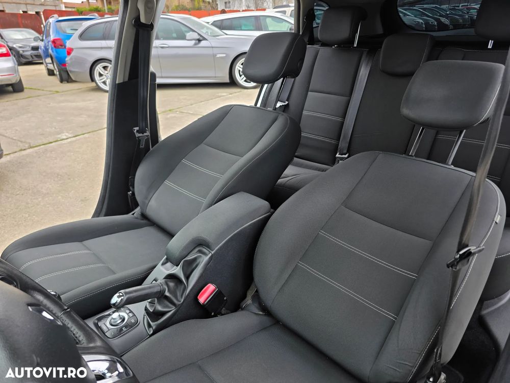 Renault Megane dCi 110 FAP LIMITED - 15