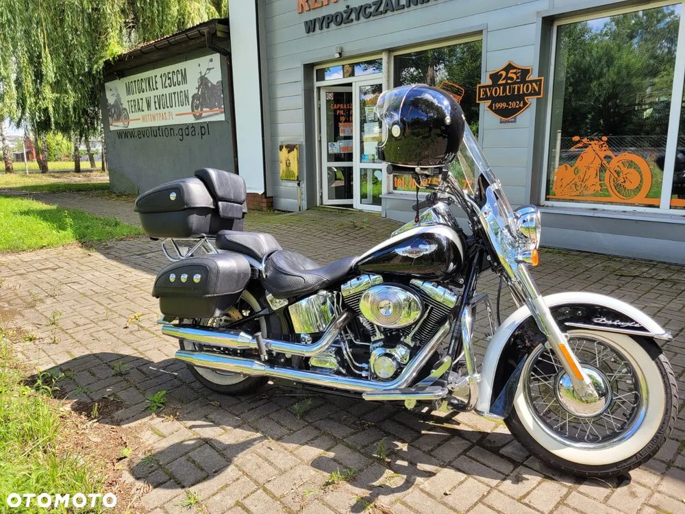 Harley-Davidson Softail Deluxe - 1