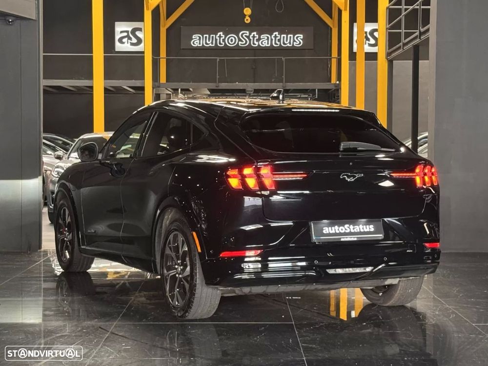 Ford Mustang Mach-E Premium - 6