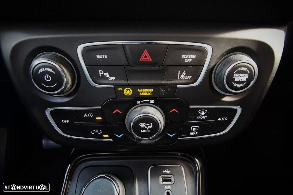 Jeep Compass 1.4 MA Limited Auto - 23