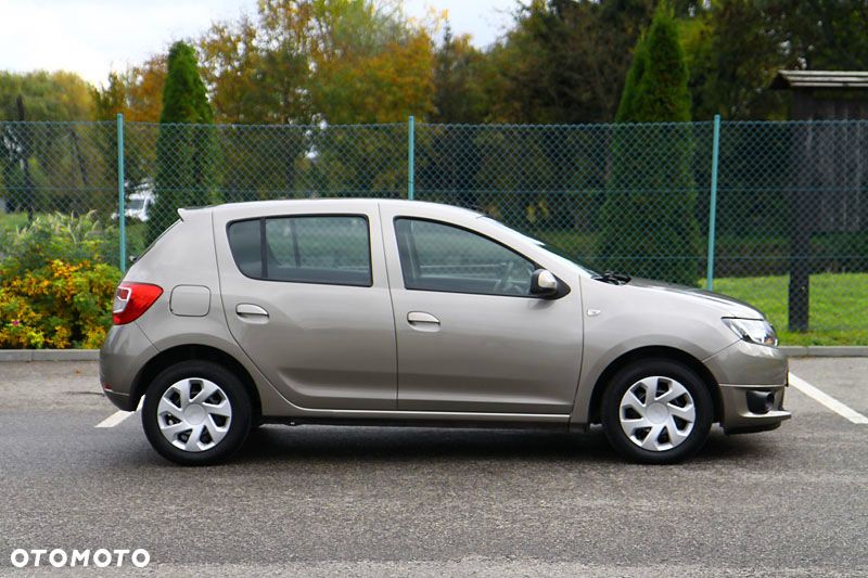 Dacia Sandero 1.2 16V - 5