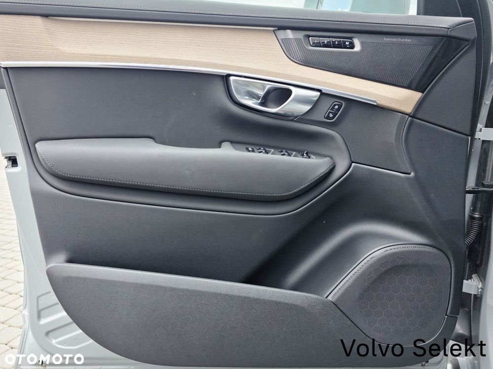 Volvo XC 90 - 14