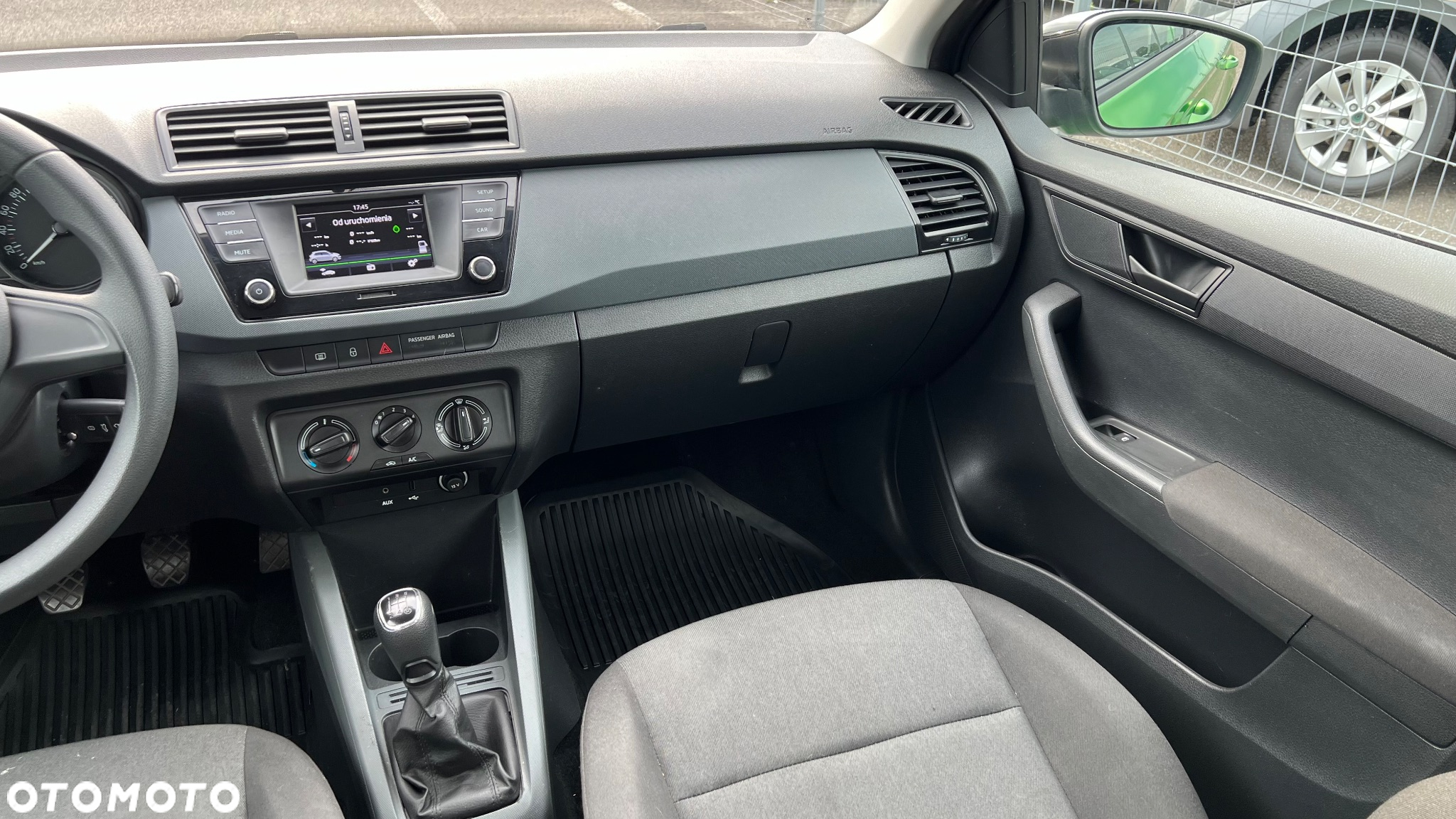 Skoda Fabia 1.0 Ambition - 10