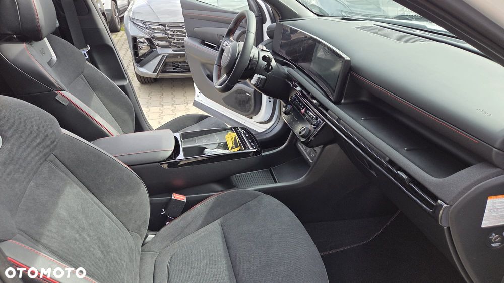 Hyundai Tucson 1.6 T-GDi HEV N-Line Ultimate 2WD - 31