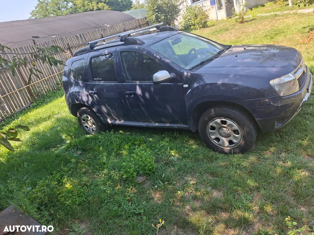 Dacia Duster 1.6 4x4 Laureate - 3