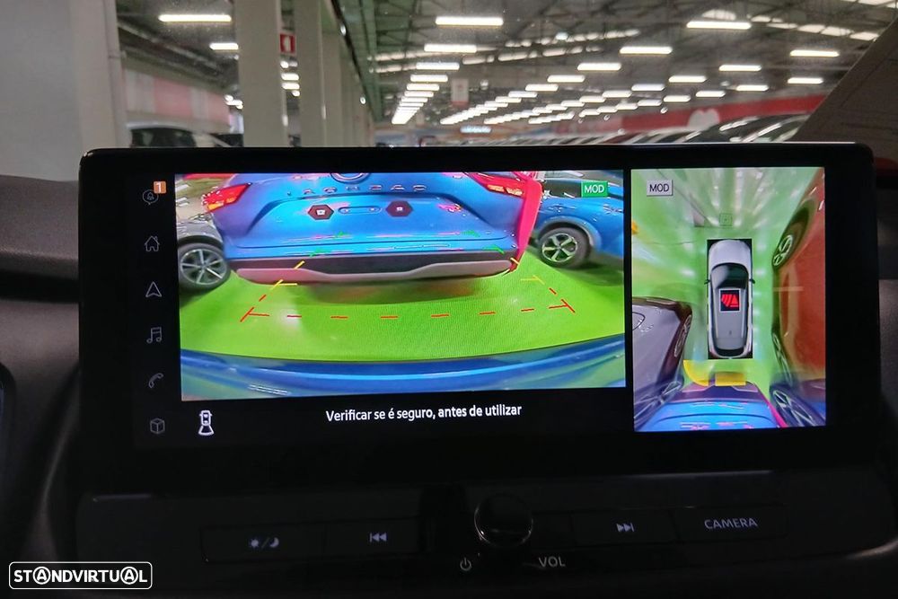 Nissan Qashqai 1.3 DIG-T N-Connecta Xtronic - 7