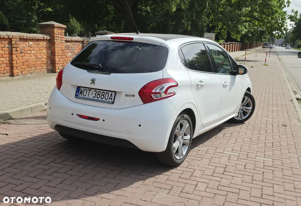 Peugeot 208 1.2 PureTech Active - 4