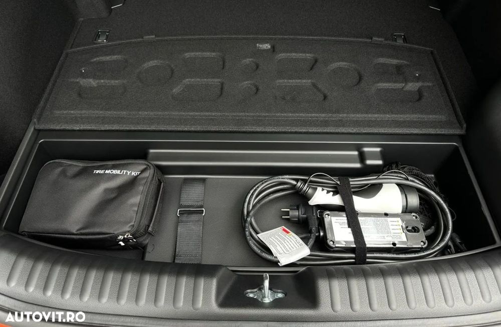 Kia XCeed - 31