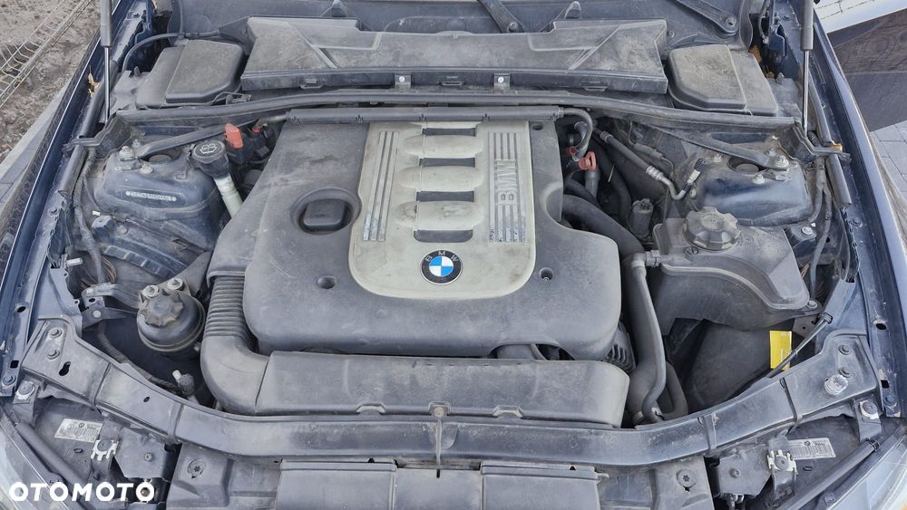 BMW Seria 3 325d DPF - 2