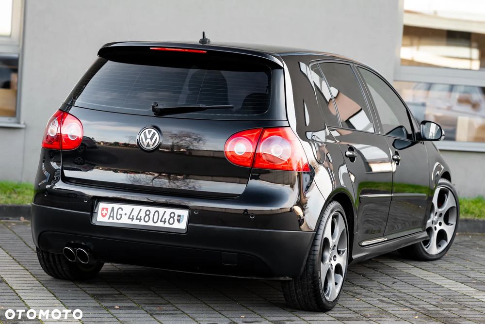 Volkswagen Golf 2.0 GTI - 8